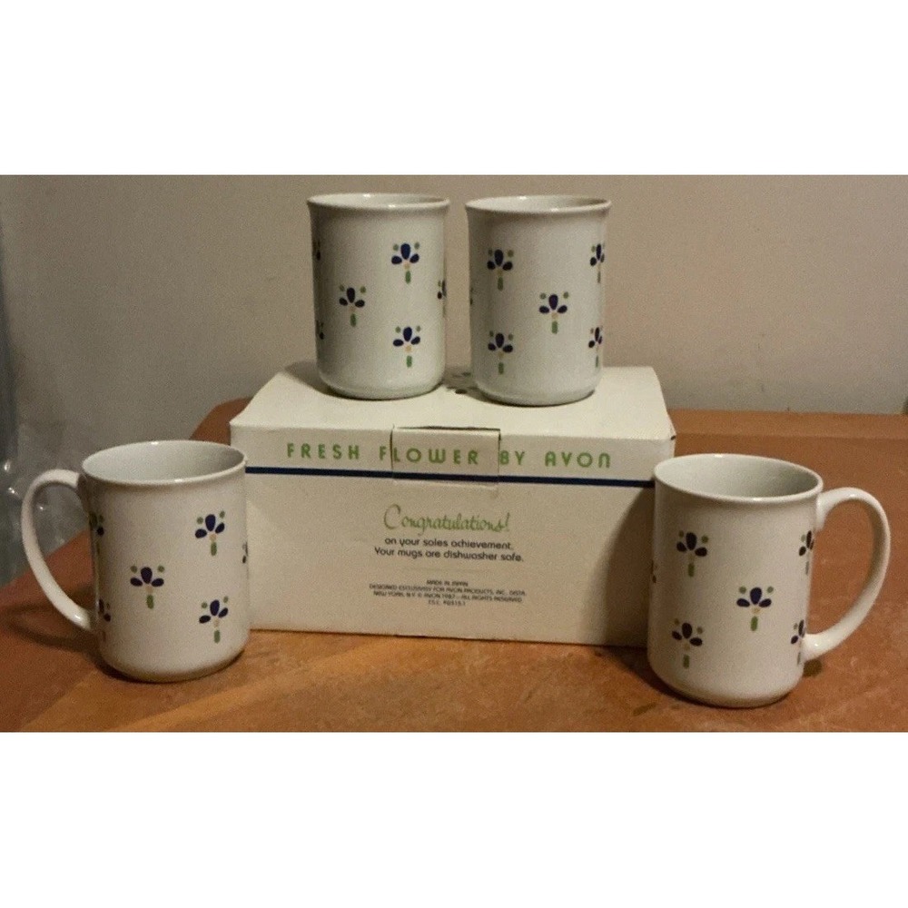 Avon Fresh Blue Flower Mugs Set of 4 1987 Sales Rep Reward 12 oz Original Box‎